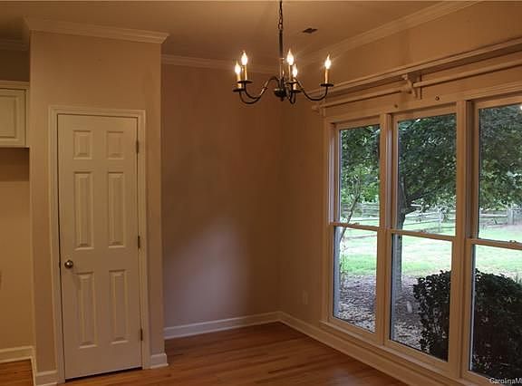 2nd image of 530 Dovefield Dr