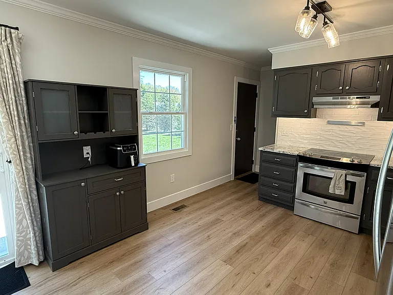 2207 Boxwood Ln — Photo 13