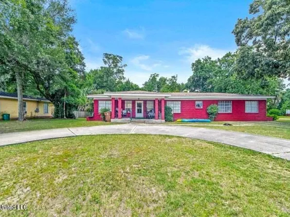 112 Olson Ave, Long Beach, MS 39560