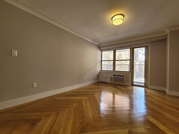 3rd image of 50 W 93rd St #504T