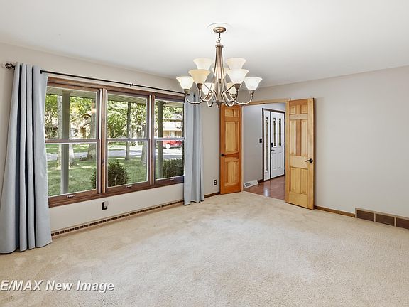 5th image of 1422 Lenwood Dr