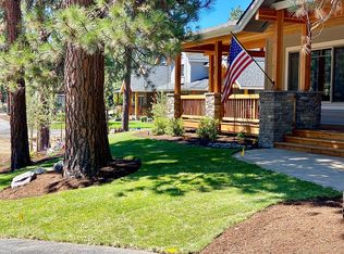 833 S Sparkling Water Ct, Sisters, OR 97759
