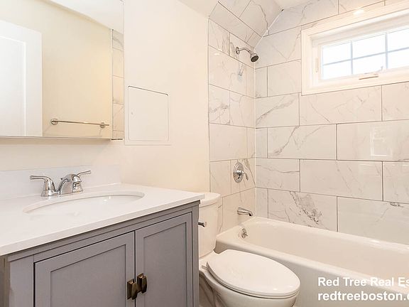 3rd image of 77 Rock Glen Rd