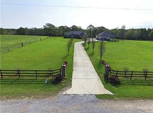 25030 Yellow Bluff Rd, Lucedale, MS 39452