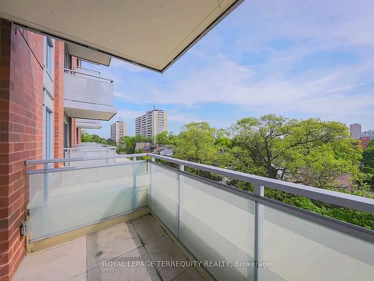 1830 Bloor St W #508 — Photo 19