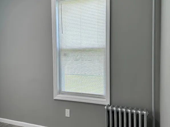 262 Montclair Ave Floor 1, Vauxhall, NJ 07088