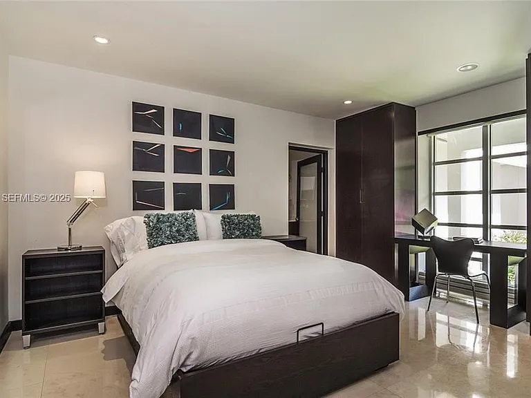 3020 Brickell Ave — Photo 12