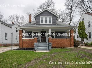1091 Selwyn Rd, Cleveland Hts, OH 44112