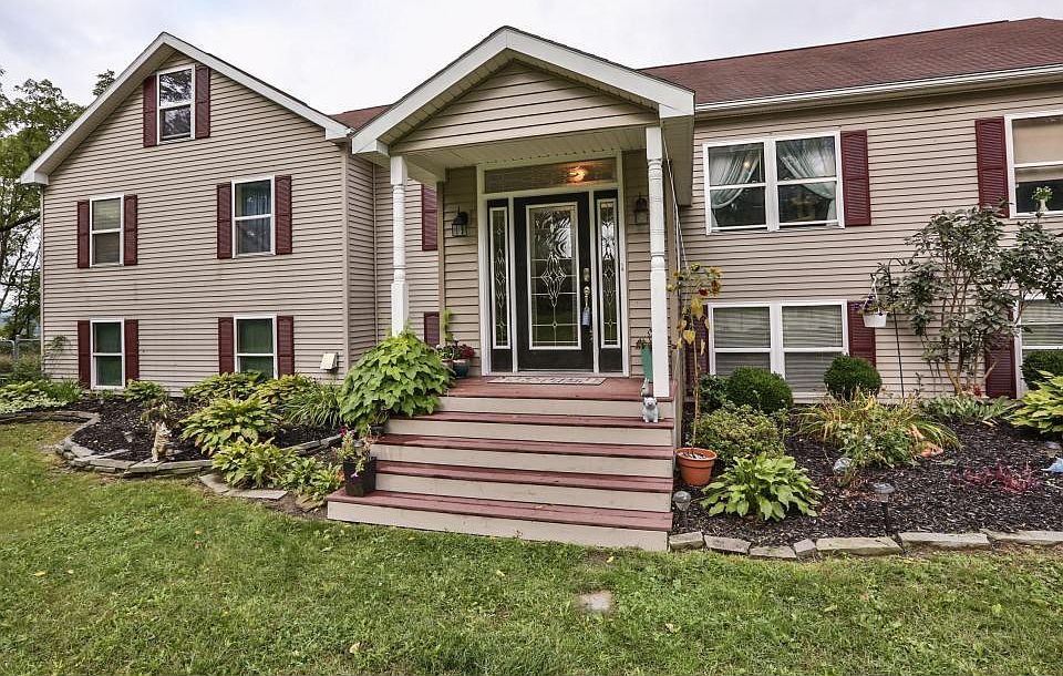 1st image of 3423 Shepherd Ln