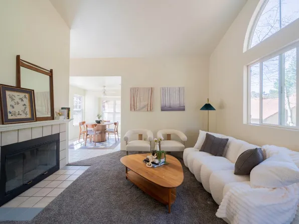 1002 Forest Run, Hercules, CA 94547