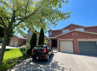 17 Inverhuron Trl, Oakville, ON L6H 5Z6