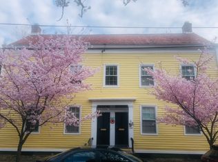 106 Front St, Schenectady, NY 12305