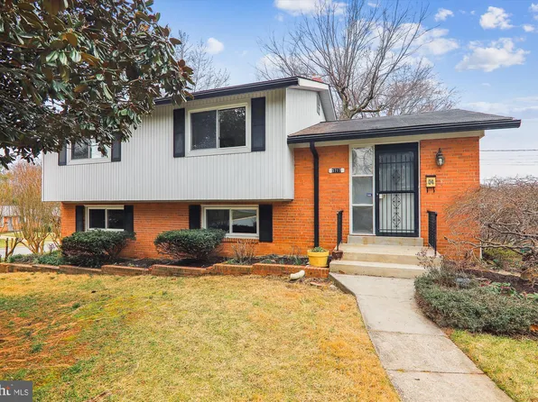 5717 Vassar Dr, College Park, MD 20740