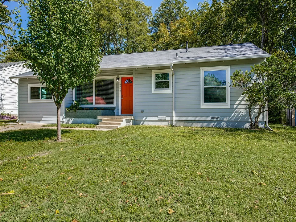 10562 Andover Dr