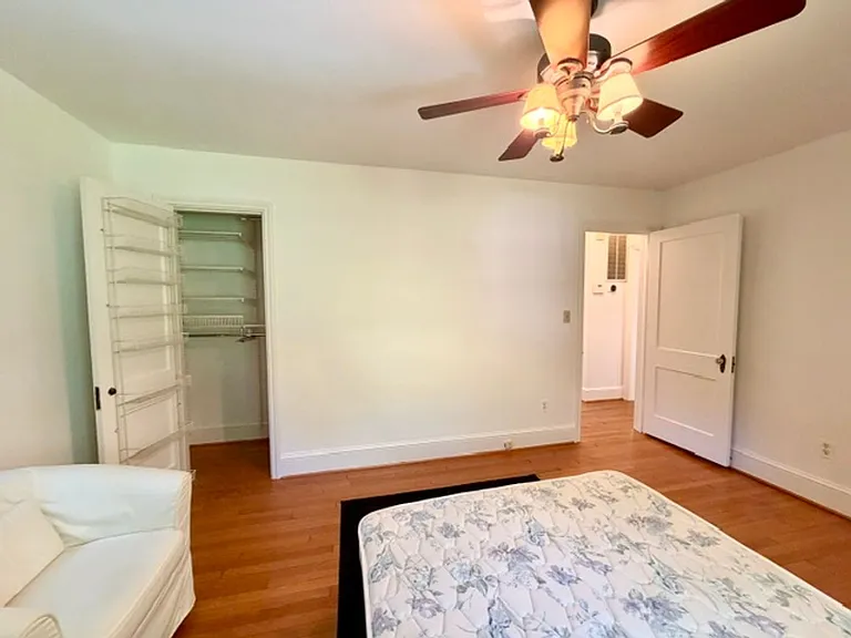 811 Forest Glen Rd — Photo 20