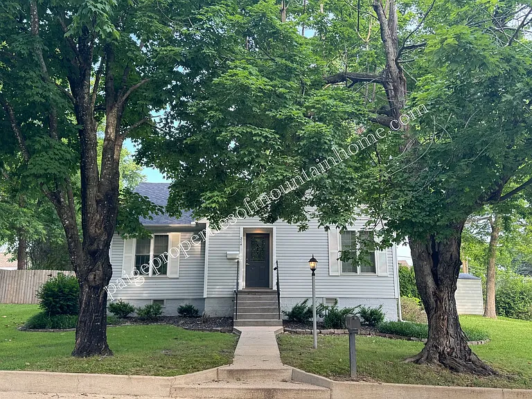 204 South St — Photo 2