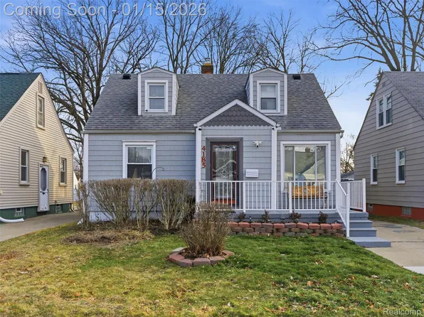 4185 Edmund St, Wayne, MI 48184