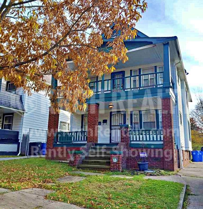 1st image of 10610 Lamontier Ave #2