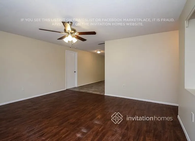 1754 Forest Rd — Photo 3