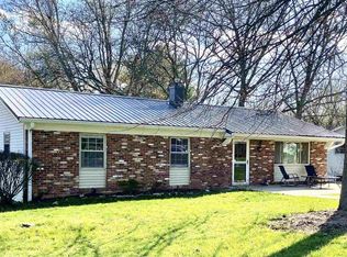 3739 W Oak Leaf Dr, Bloomington, IN