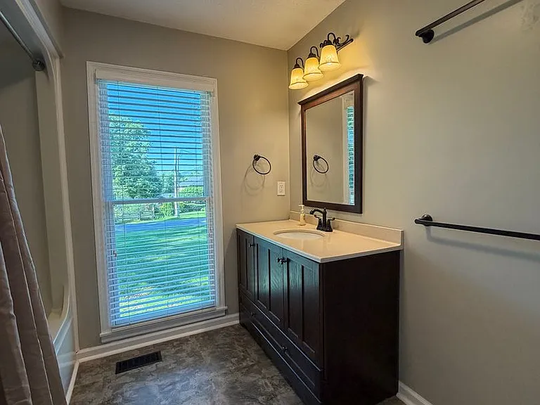 125 Camp Ground Rd — Photo 43