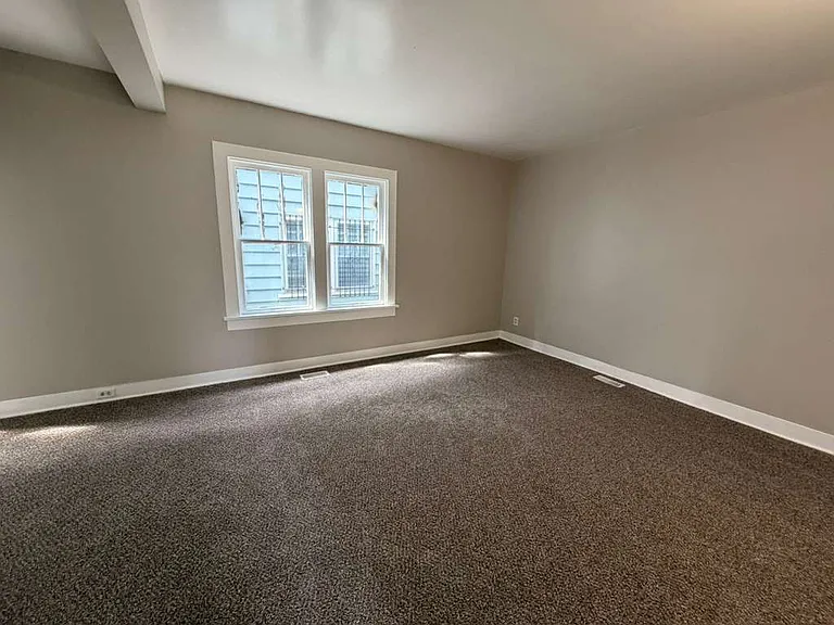1063 Norwood Ave #1 — Photo 10