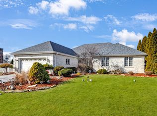 628 Huron Dr, Romeoville, IL 60446