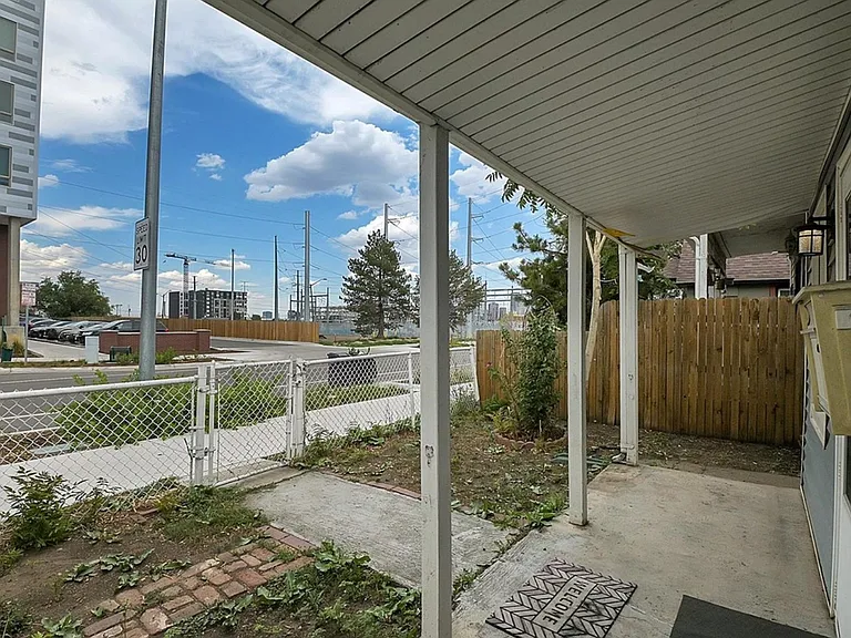 2708 W 13th Ave — Photo 12