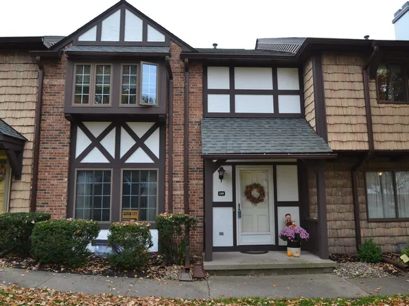 119 New Wickham Dr, Penfield, NY 14526