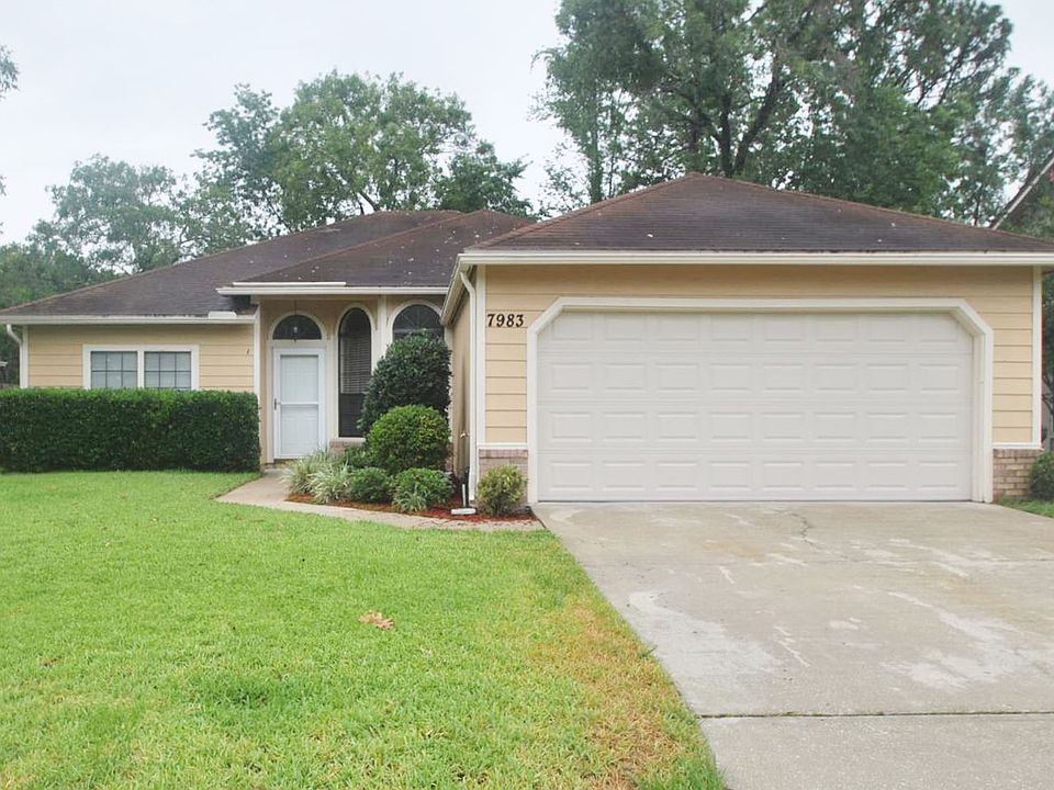 1st image of 7983 Copperfield Cir N
