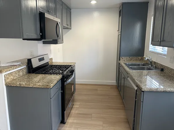 8735 Variel Ave, 8735 Variel Ave APT 108, Canoga Park, CA 91304