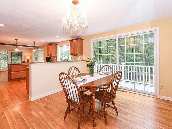 4th image of 12 Sawmill Dr