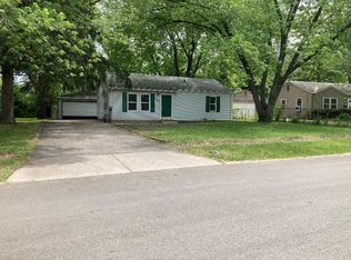 130 Edison Rd, Joliet, IL 60433