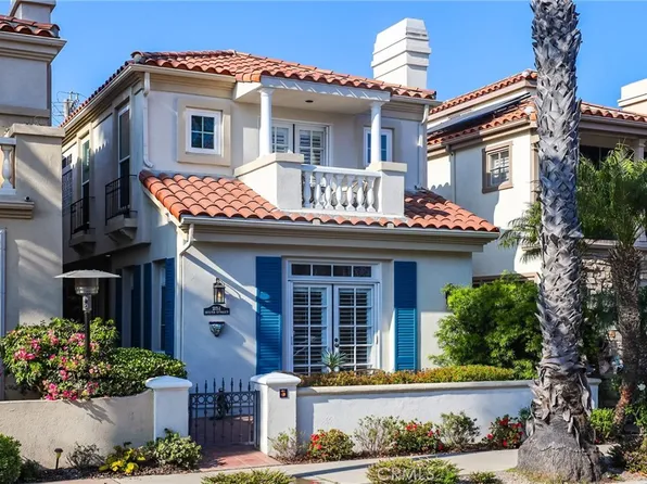 251 6th St, Seal Beach, CA 90740