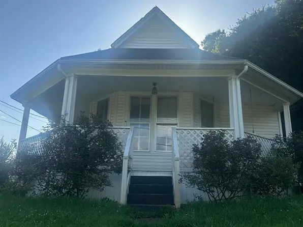 509 N Main St, Caneyville, KY 42721