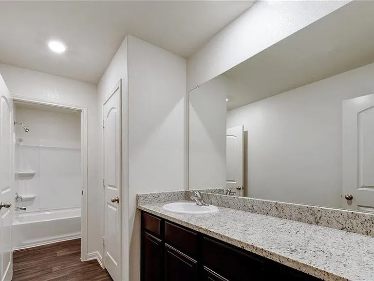 317 Hyacinth Way — Photo 12