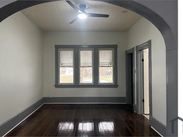 7539 S Ellis Ave, Chicago, IL 60619