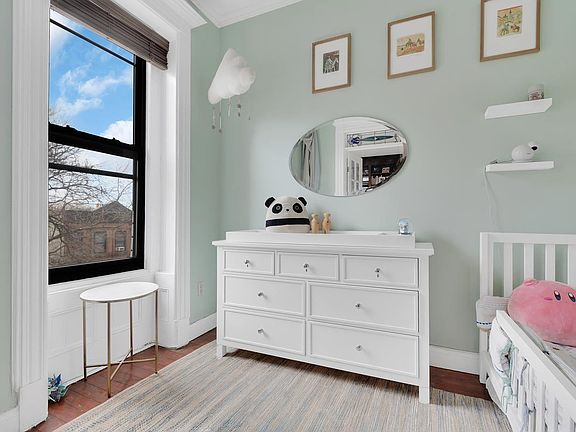 5th image of 381 1st St #3