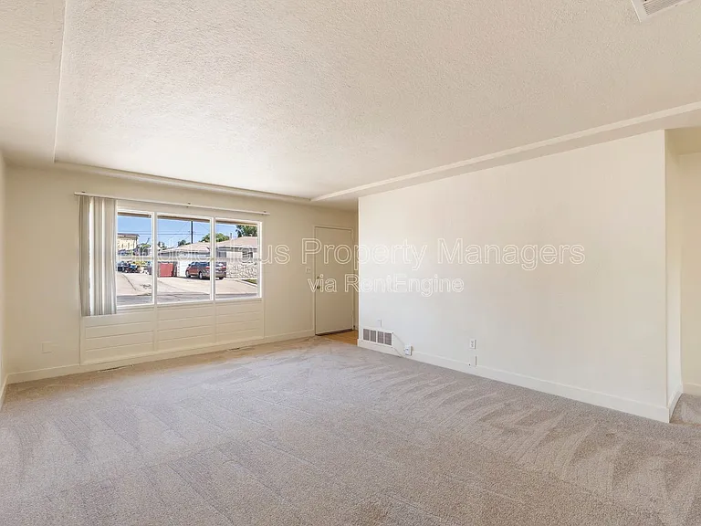 5625 Gables St #A — Photo 6