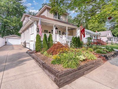 202 E Collins St, Midland, MI, 48640