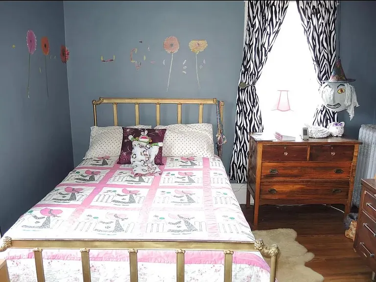 740 Allison Ave — Photo 3