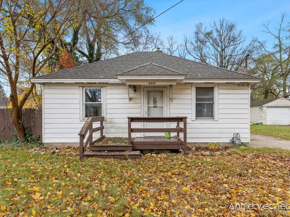 4314 Clay Ave SW, Wyoming, MI 49548