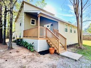 400 Powder River Cir, Montgomery, TX 77316