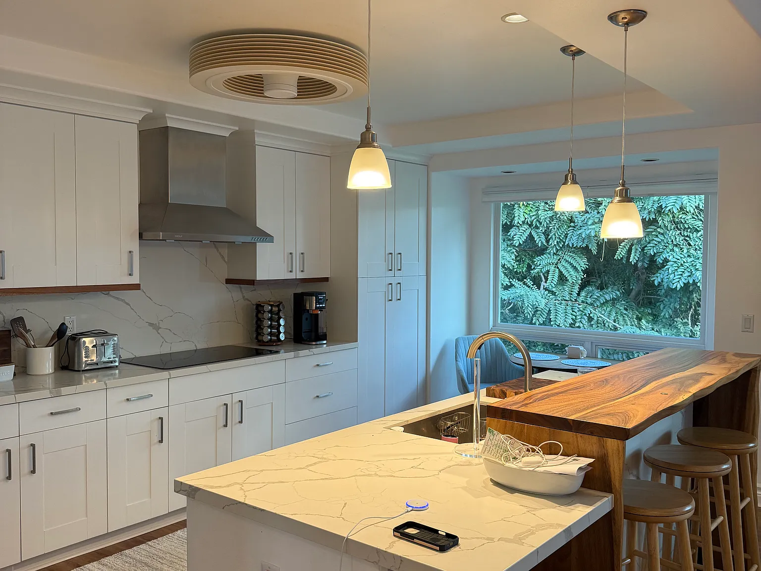 2 bed, 2.5 bath, 1738 sqft, $8,750 — Photo 4