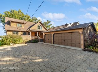 37131 N Stanton Point Rd, Ingleside, IL 60041