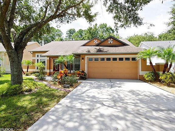 3rd image of 11116 Cypress Leaf Dr