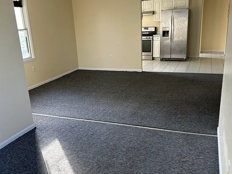 30 Elm Ct #2 — Photo 2
