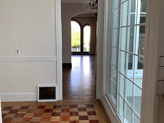 nook from kitchen