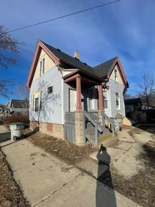 3260 N 13th St, Milwaukee, WI, 53206