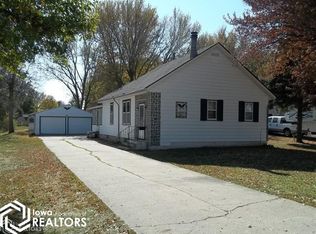 907 W 5th St, Ida Grove, IA 51445